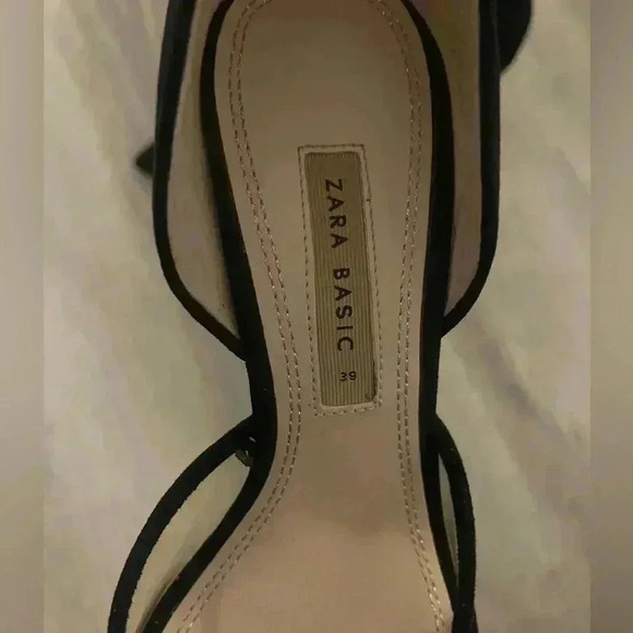 ZARA Black Pumps Basic Style 8.5 - Picture 6 of 8